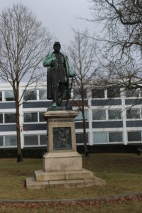 Statua di Friderich Adolph Schleppegrell