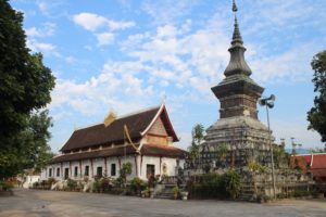 Wat That Luang - 2
