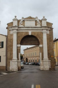 Porta San Mamante