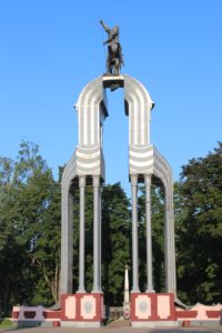Memoriale Georgiy Pobedonosets - Statua Equestre