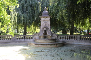 Fontana su Esplanades de Montbenon