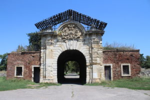 Porta di Carlo VI