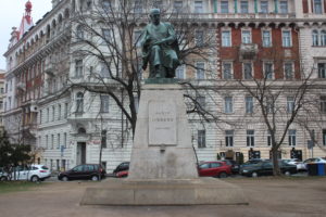 Monumento per Alois Jirasek