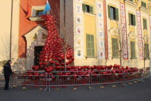 Omaggio di Tirana alla ricorrenza di San Valentino