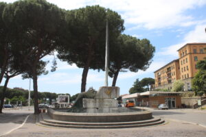 Monumento-Fontana al Paracadutista d'Italia