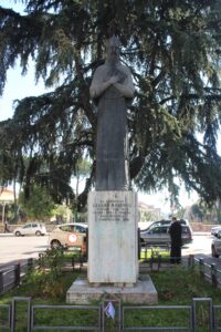 Statua di Cesare Baronio