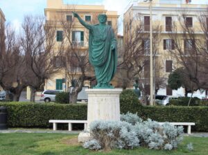 Statua di Nerone - dettaglio