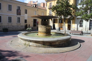 Fontana in Plaza Santa Ana