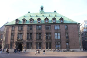 Rathaus-3