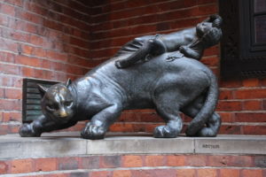 Bottcherstrasse - Una delle sculture di Hoetger