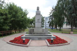 Monumento per Elizy Azeska