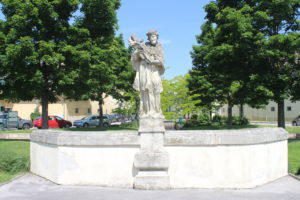 Monumento a Johann Nepomuk