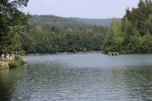 Bacino Idrico di Liberec con bagnanti