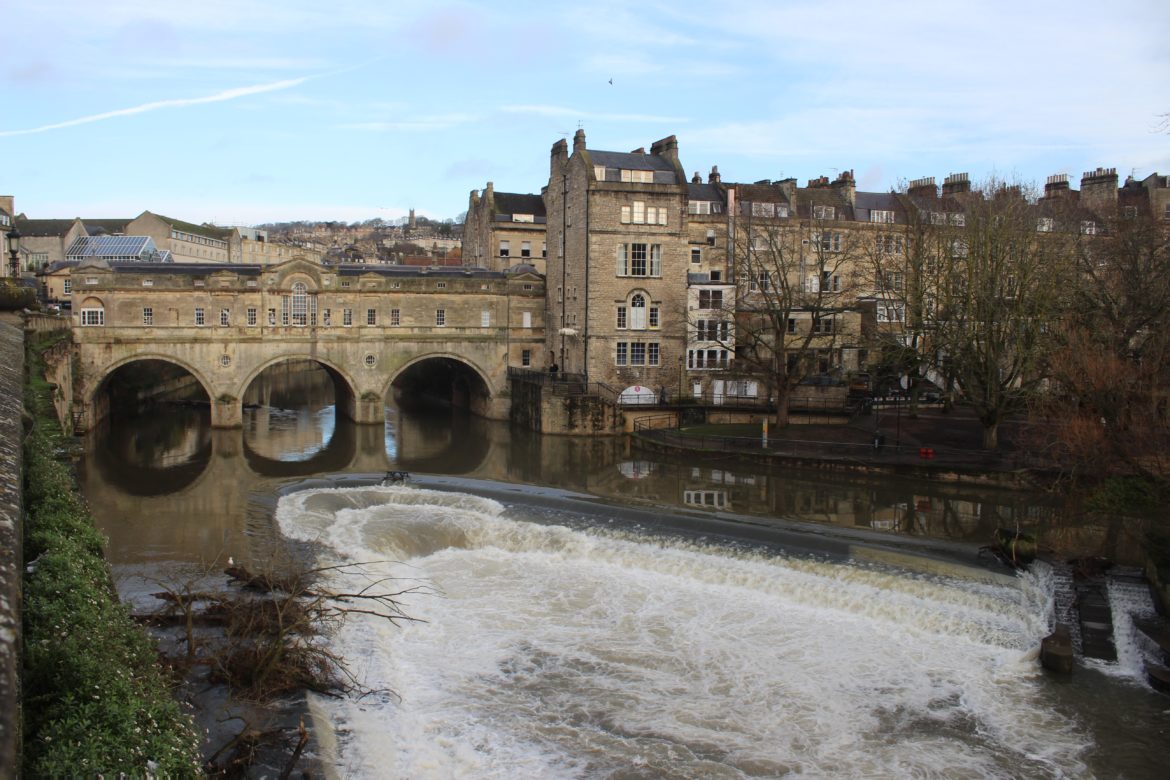 Pulteney Bridge ed il Fiume Avon