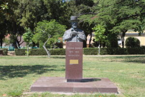 Monumento a Cesare Dobici