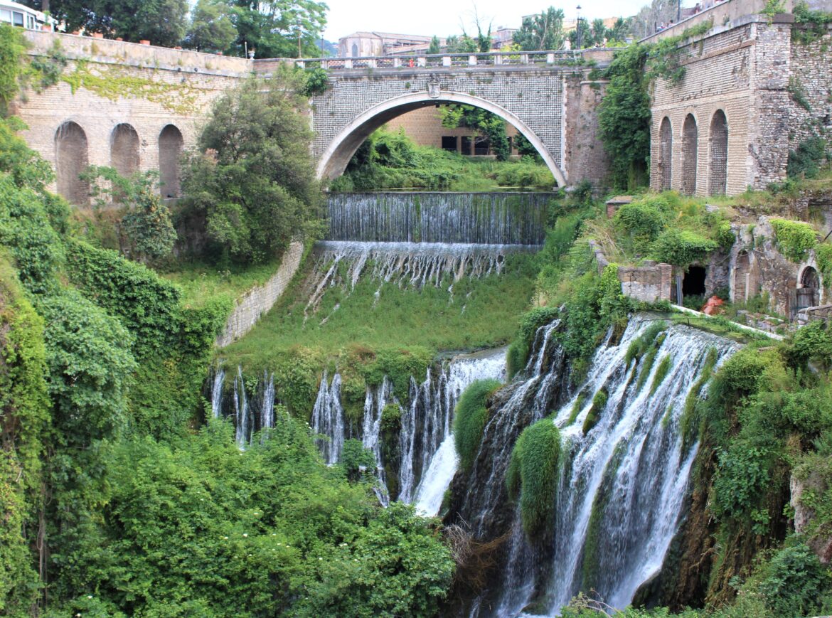 Cascatelle del fiume Aniene - vista d'insieme